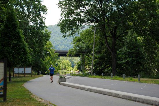 Roanoke Valley Greenways